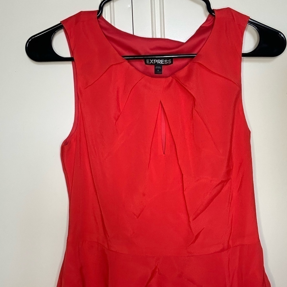 Express coral red dress size 2 - Picture 2 of 4